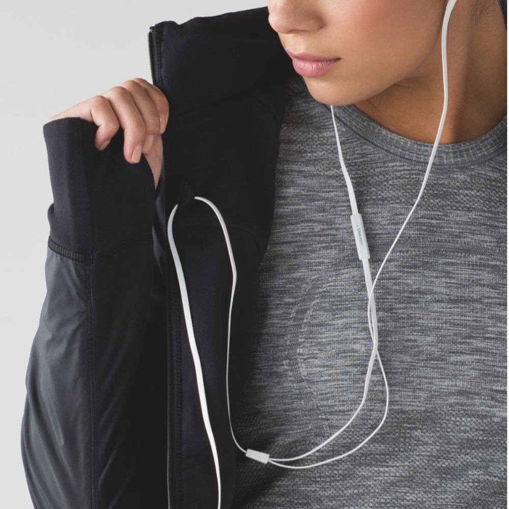 Lululemon Rush Hour Jacket - Picture 8 of 13